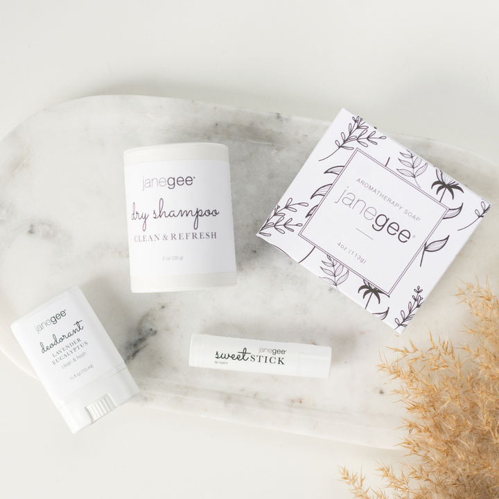 janegee On-the-Go Essentials Kit